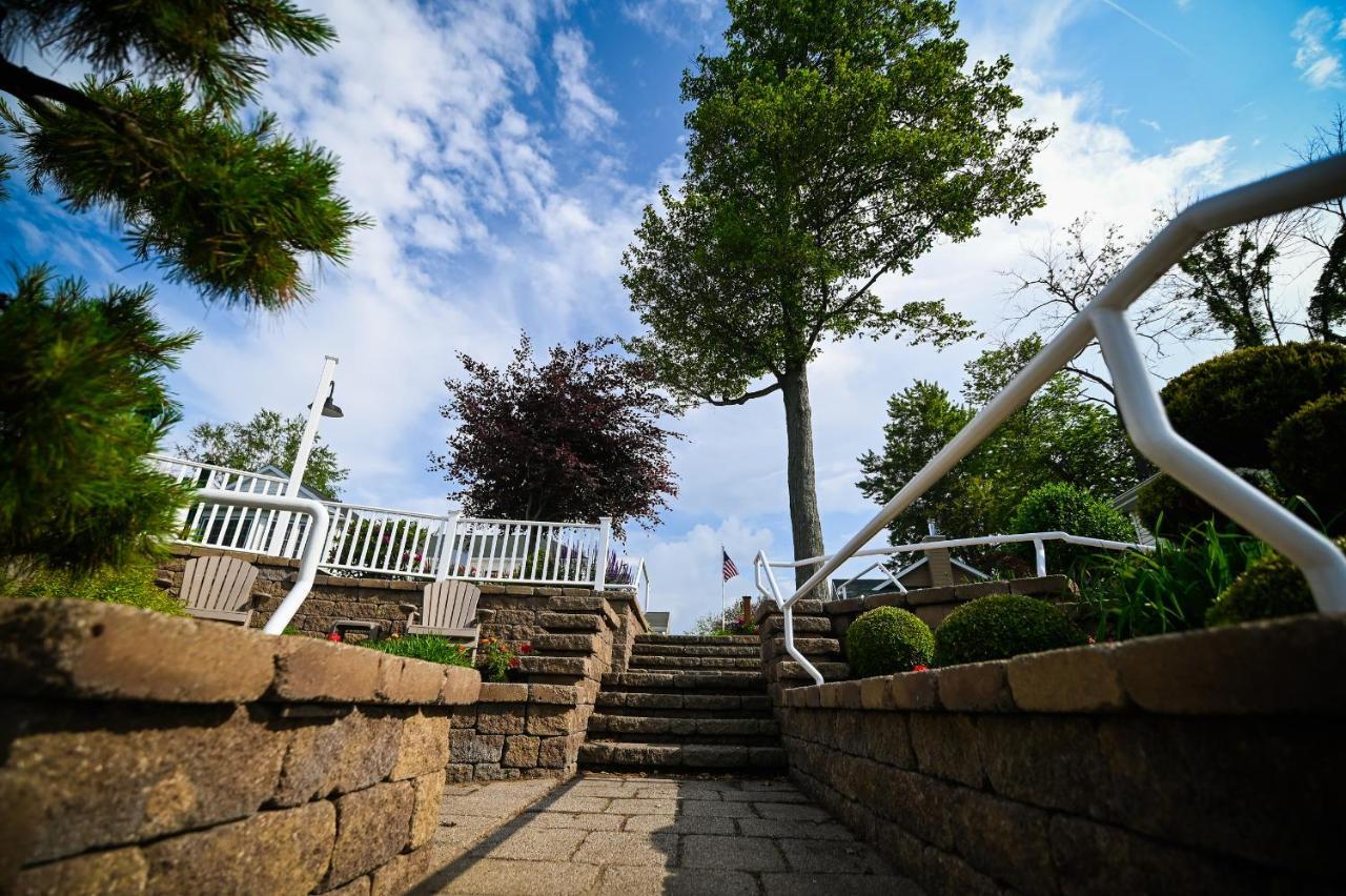 The Lakehouse Inn Geneva Zewnętrze zdjęcie